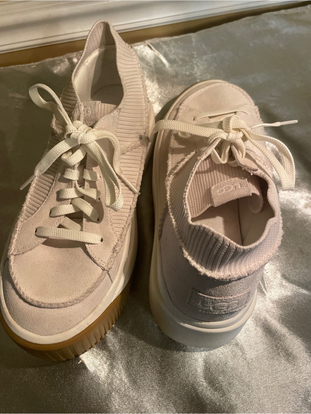 Women's Ugg Marin Lightweight Knit-Suede Lace-Up Sneakers - cream